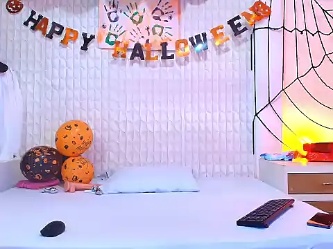 LuigiMarchetti online show from October 28, 7:38 pm