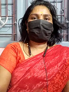 Snapshot of Tamil_Azhaghi25 chatting on May 19, 6:03 pm Tamil Azhaghi25 online show from May 19, 6:03 pm