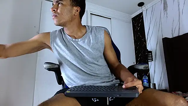 aston xvera online show from October 28, 3:21 am