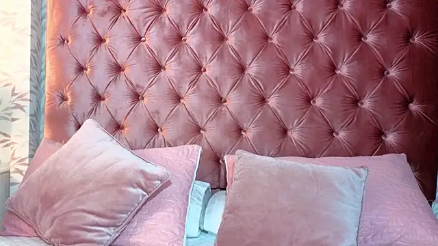 Snapshot of cherry_canndy_ chatting on September 11, 12:38 pm cherry canndy  online show from September 11, 12:38 pm