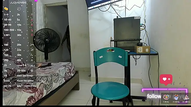 Snapshot of lunna_noir chatting on March 23, 10:08 am lunna noir online show from March 23, 10:08 am