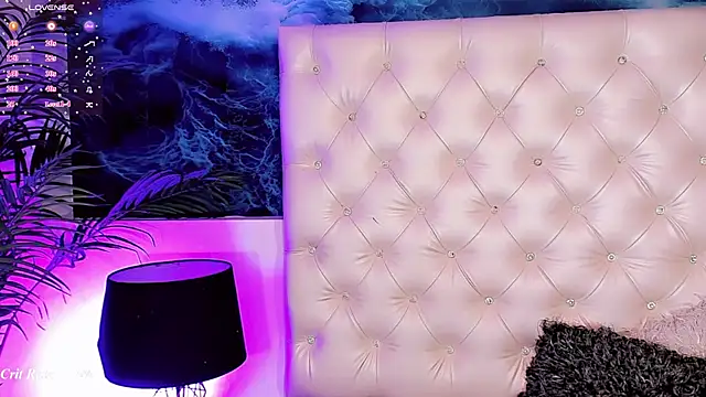 Valeria Swett  online show from March 24, 8:36 pm