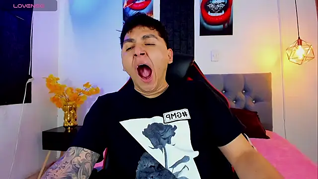 Nicolas James Sc online show from September 23, 2:53 pm