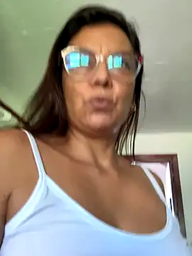 YadiraOrozco online show from November 9, 2:48 pm