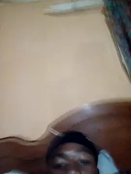 Snapshot of ThinnaSoy2 chatting on September 30, 8:47 pm ThinnaSoy2 online show from September 30, 8:47 pm