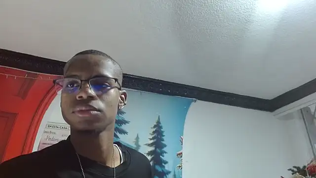 criss zuri online show from December 20, 12:34 pm