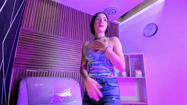 AlliceCopper online show from November 11, 2:39 pm