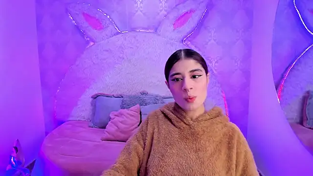 Snapshot of Gaby_louse chatting on February 17, 7:53 pm Gaby louse online show from February 17, 7:53 pm