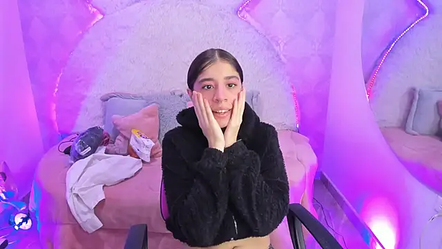 Snapshot of Gaby_louse chatting on February 25, 7:23 pm Gaby louse online show from February 25, 7:23 pm