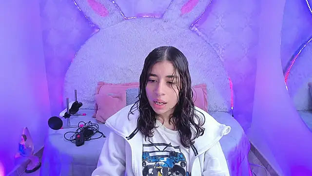 Gaby louse online show from March 18, 7:17 pm