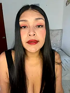 Snapshot of Aurora_fire1 chatting on October 15, 6:52 pm Aurora fire1 online show from October 15, 6:52 pm