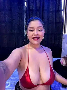 Snapshot of Aurora_fire1 chatting on November 19, 8:31 pm Aurora fire1 online show from November 19, 8:31 pm