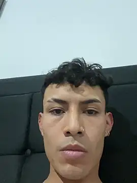 Snapshot of coupledesire18 chatting on October 12, 1:15 am coupledesire18 online show from October 12, 1:15 am