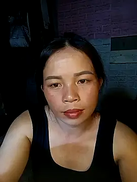 Snapshot of KumChyn chatting on September 20, 2:29 pm KumChyn online show from September 20, 2:29 pm