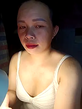 Snapshot of KumChyn chatting on September 23, 12:19 pm KumChyn online show from September 23, 12:19 pm