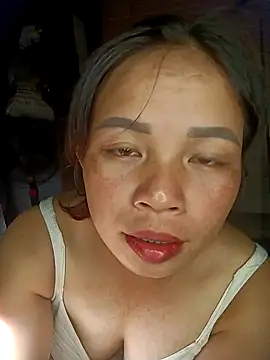 Snapshot of KumChyn chatting on October 9, 1:09 pm KumChyn online show from October 9, 1:09 pm