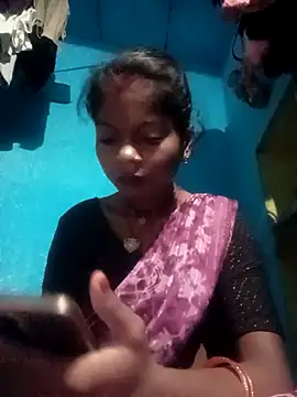 Snapshot of Hema4545 chatting on September 27, 9:20 pm Hema4545 online show from September 27, 9:20 pm