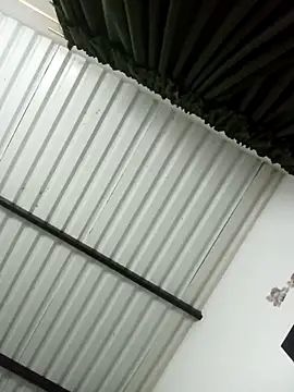 chloe 90 online show from October 17, 12:01 am