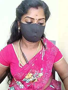 Snapshot of tamilammukuttyy chatting on June 12, 5:01 pm tamilammukuttyy online show from June 12, 5:01 pm