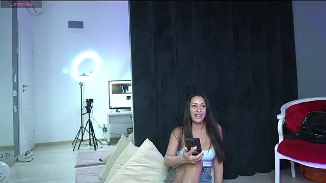 SarahMystique online show from October 30, 8:20 pm