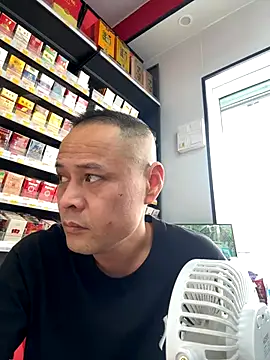 Snapshot of dajiba4718 chatting on October 29, 5:20 am dajiba4718 online show from October 29, 5:20 am