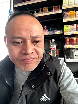 Snapshot of dajiba4718 chatting on November 21, 6:23 am dajiba4718 online show from November 21, 6:23 am