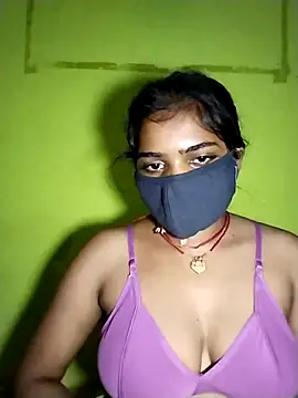 Snapshot of Bebo_Sweety143 chatting on September 25, 2:54 pm Bebo Sweety143 online show from September 25, 2:54 pm