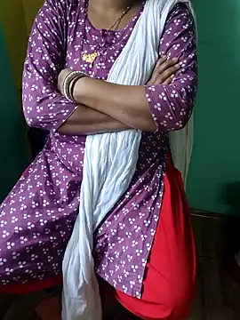 Snapshot of desi_boudi87 chatting on May 3, 3:23 am desi boudi87 online show from May 3, 3:23 am