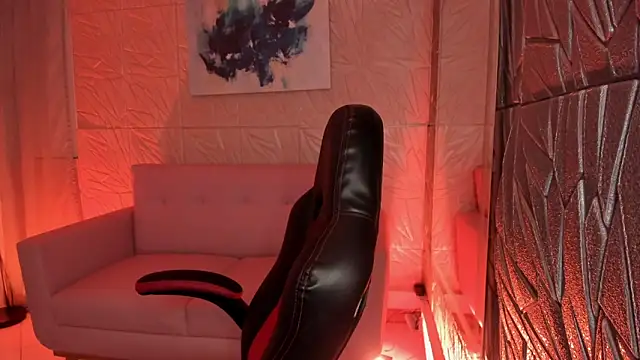 MAGIC TESSA online show from September 20, 5:25 pm