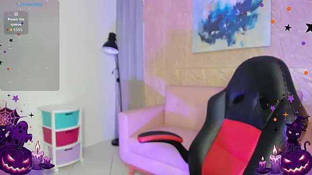 MAGIC TESSA online show from October 3, 7:33 pm