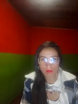 Snapshot of ERIKA__29 chatting on September 10, 2:11 am ERIKA 29 online show from September 10, 2:11 am