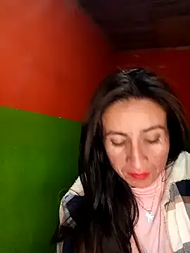 Snapshot of ERIKA__29 chatting on September 22, 2:13 am ERIKA 29 online show from September 22, 2:13 am