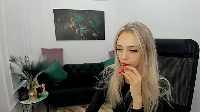 EmilyGraydis online show from February 19, 3:24 am