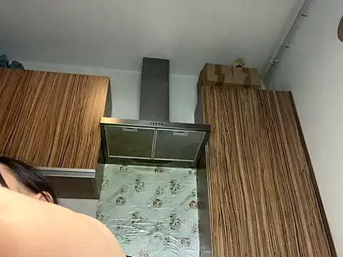 Snapshot of curvybombb chatting on November 5, 9:26 pm curvybombb online show from November 5, 9:26 pm