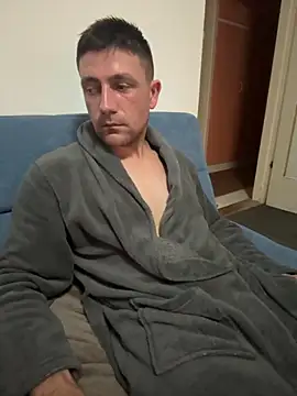 GsprDniel4 online show from December 20, 6:26 pm