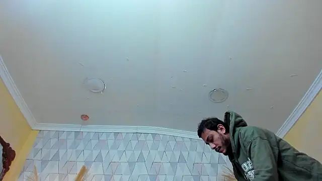 Snapshot of Boss_Domiinator chatting on February 3, 12:32 pm Boss Domiinator online show from February 3, 12:32 pm