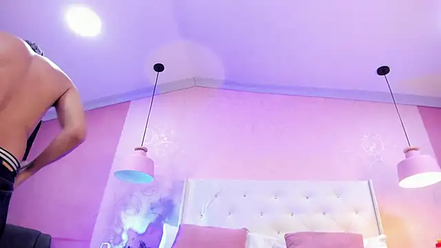 Snapshot of Boss_Domiinator chatting on February 16, 12:56 pm Boss Domiinator online show from February 16, 12:56 pm