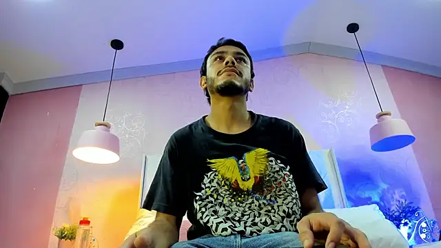 Snapshot of Boss_Domiinator chatting on February 19, 12:34 pm Boss Domiinator online show from February 19, 12:34 pm