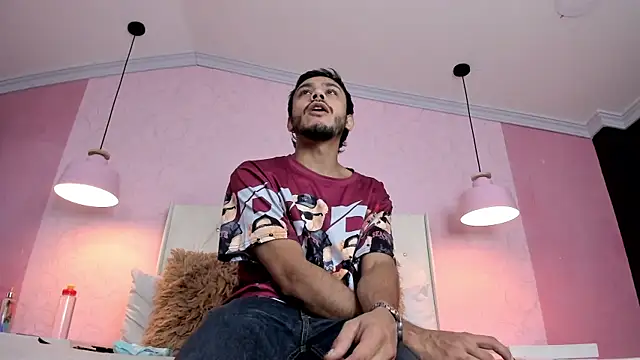 Snapshot of Boss_Domiinator chatting on March 10, 12:21 pm Boss Domiinator online show from March 10, 12:21 pm