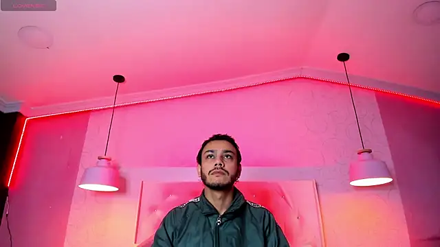 Snapshot of Boss_Domiinator chatting on March 14, 11:59 am Boss Domiinator online show from March 14, 11:59 am