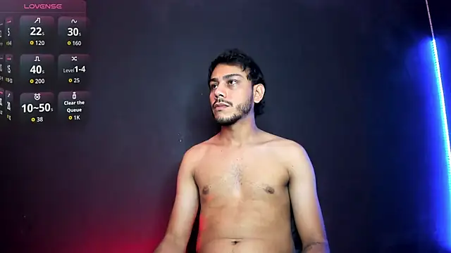 Snapshot of Boss_Domiinator chatting on April 15, 1:07 pm Boss Domiinator online show from April 15, 1:07 pm