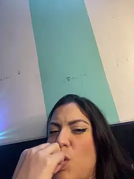 Snapshot of alilith chatting on February 12, 6:36 pm alilith online show from February 12, 6:36 pm