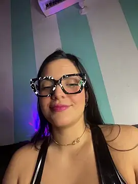 Snapshot of alilith chatting on March 24, 5:40 pm alilith online show from March 24, 5:40 pm