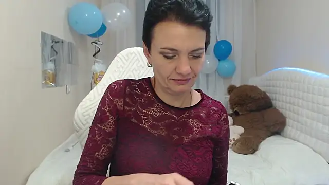 AvaSaturnian online show from September 20, 12:17 pm