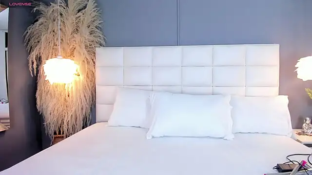 AnastasiaBlare online show from December 18, 5:19 pm