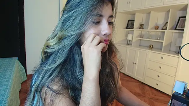 nina moen online show from January 14, 3:23 am