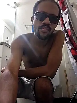 moneybaggtj online show from September 17, 3:46 pm