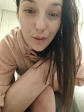 Snapshot of Sakura_2000 chatting on October 8, 10:51 pm Sakura 2000 online show from October 8, 10:51 pm