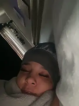 Prettygirl6070 online show from October 20, 3:34 pm