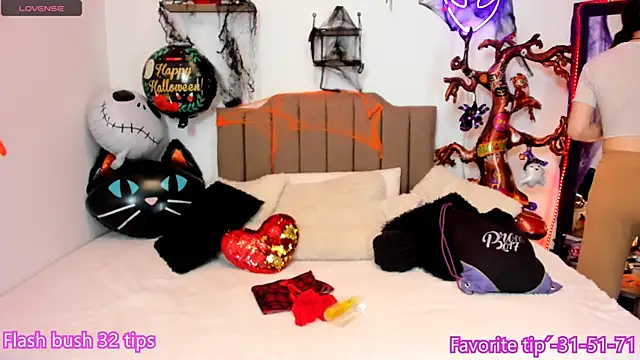 Elisabeth swan online show from October 19, 6:08 pm